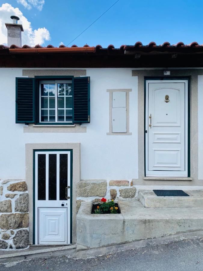 Casinha Da Ti'Augusta Villa Lamego Eksteriør billede
